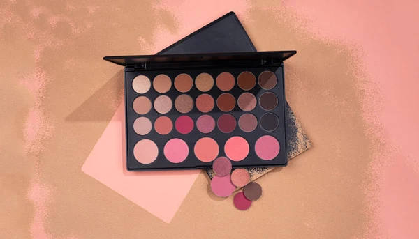 Nykaa Professional Makeup Palette - Eyeshadow &amp; Blush