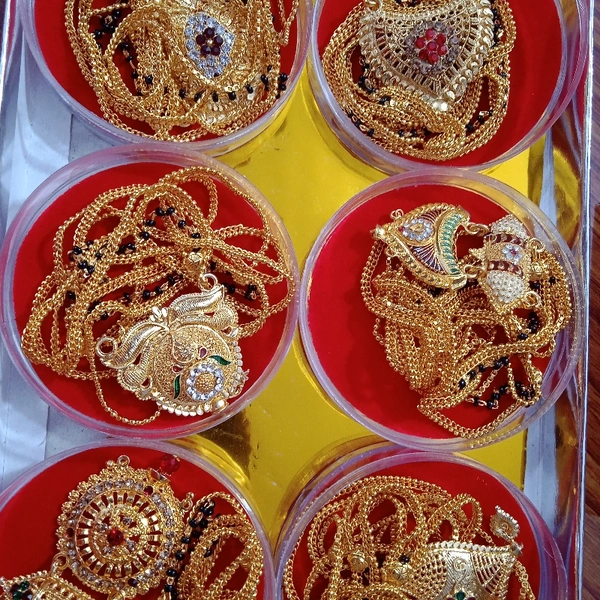Khushi Titili Gold Mangalsutra