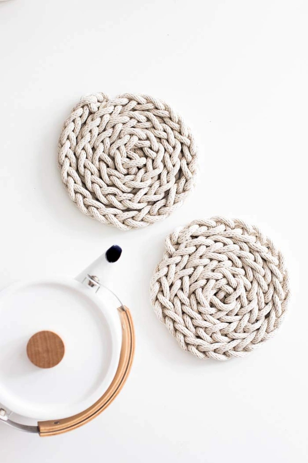 JAZLOG Set Stylish Coasters, Hot Pads, Hot Mats,Spoon Rest for Cooking & Baking Rattan Coaster Set Set Stylish Coasters, Hot Pads, Hot Mats,Spoon Rest for Cooking & Baking - Pack of 06, Off White, 249 Gram
