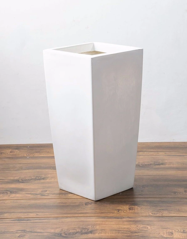 Square FRP - H-18, W-12