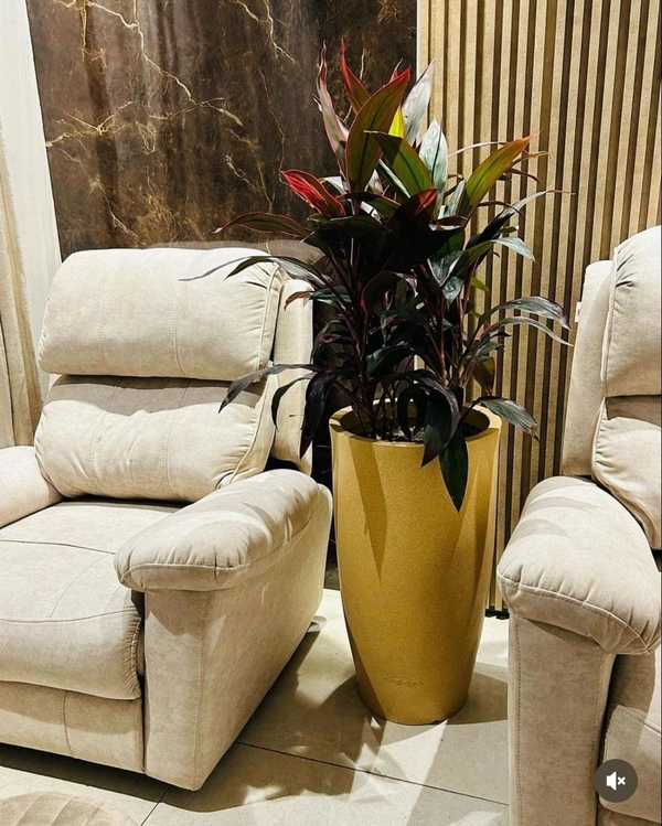 Vazo Nest & Vine Pot - H-30", W-15"
