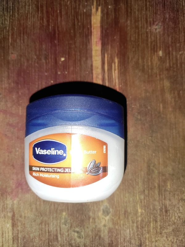 Vaseline  Cocoa Butter