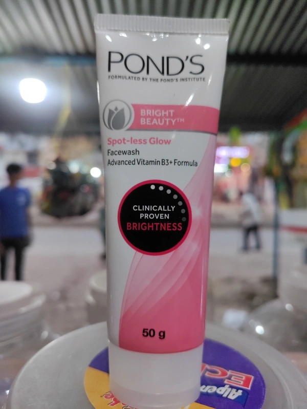 Ponds Face Wash 