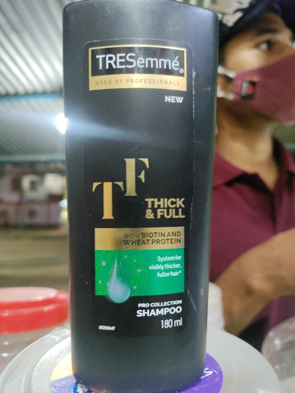 Tresemme  Shampoo 