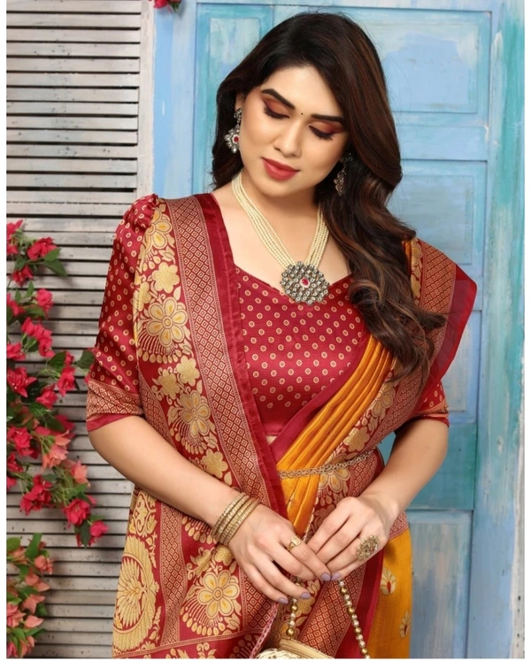 Cotton Silk Saree Buna Hua - Guardsman Red, 5.6m