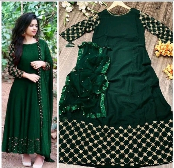Pretty Fashionista Women Gowns - M
