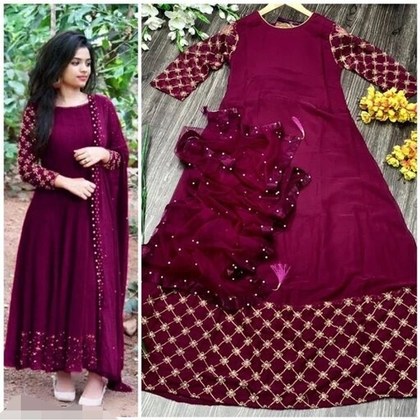 Pretty Fashionista Women Gowns - XL