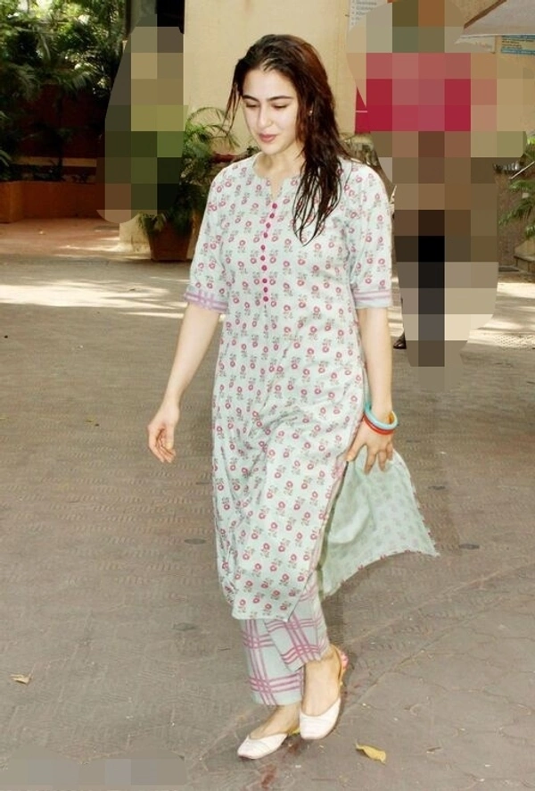 Kashvi Fabulous Women Kurta Sets - XL