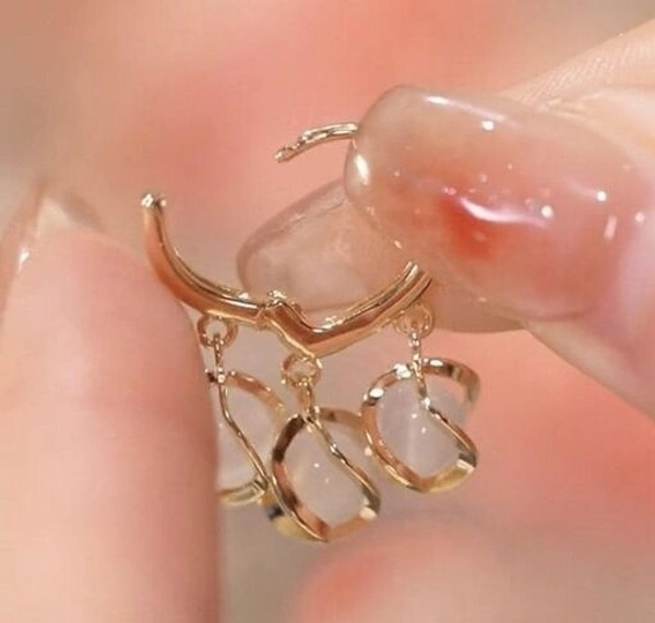 Arzonai Design sense opal stone ball ear buckle light luxury niche high-end earrings female 2022 new trendy exquisite earrings