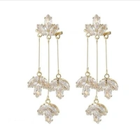 Arzonai new trend Su earrings temperament high-end fashion design leaf earrings female earrings Korean Jewellery for women and Girls