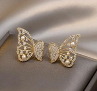 Arzonai  Butterfly Earrings Female Korea A Two-Wear Pearl Diamond Butterfly Pearl Stud Earrings Simple Personality Earrings