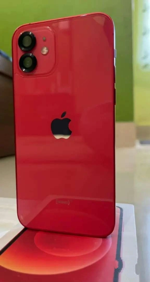 Iphone 12 Red Colour 64 GB - Black, 6