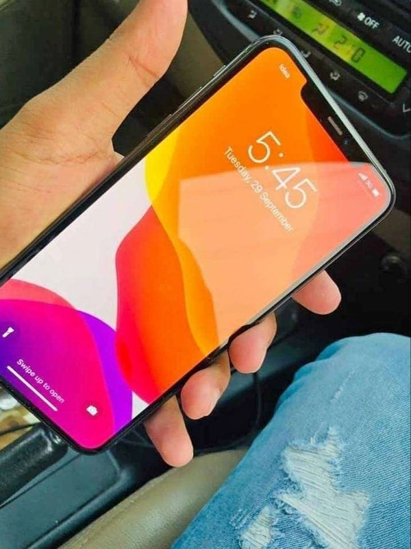 iphone xs  128 Gold - White, 36