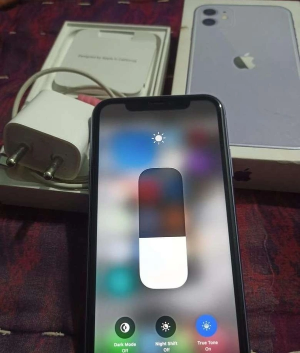 Iphone 11 Purple - White, 36