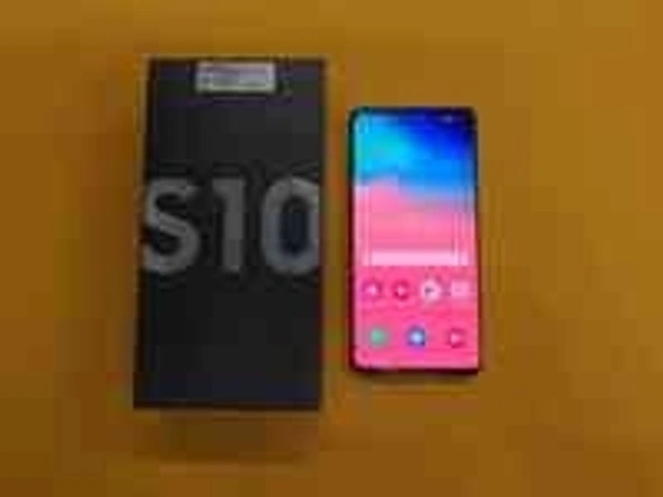 Samsung Galaxy S10 8/512GB - White, 36