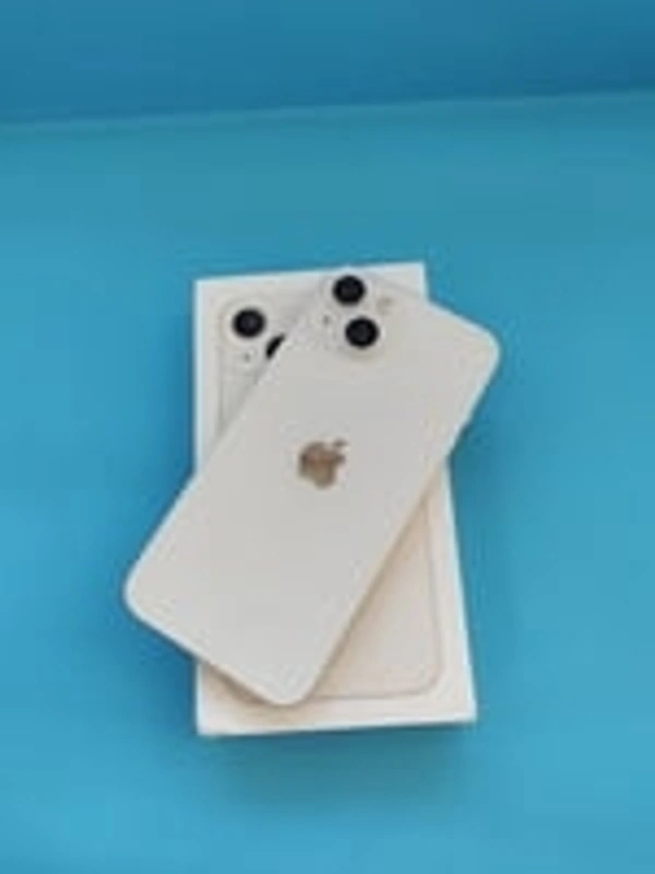 Apple iPhone 13 256GB - White, 3