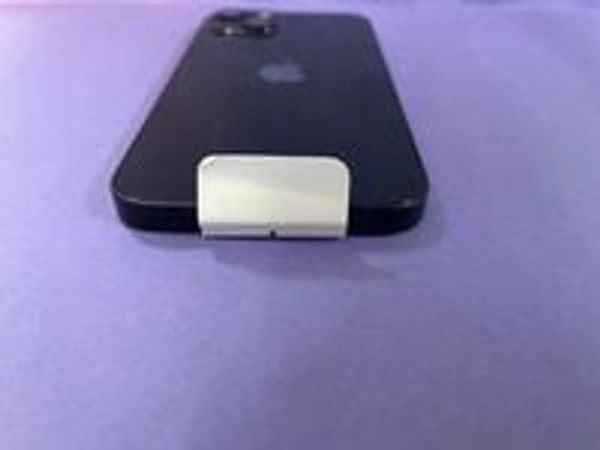 Apple iPhone 13 256GB - White, 12