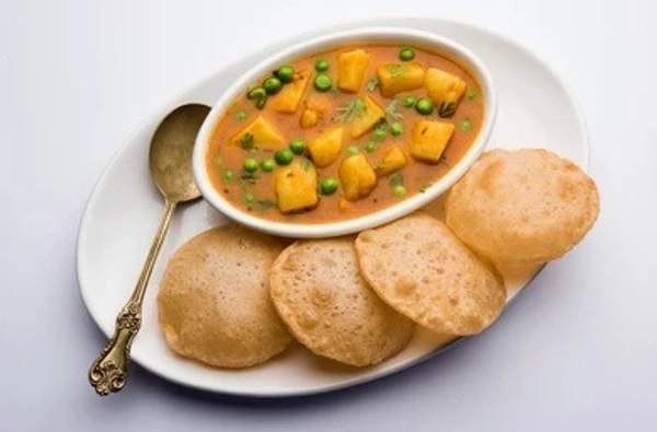 Puri(4 Pcs) Sabji