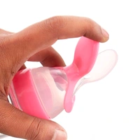 Squeezy Silicone Food Feeder Bottle - Pink