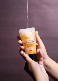 Snowy Glow 24k Gold Brightening Facewash - 