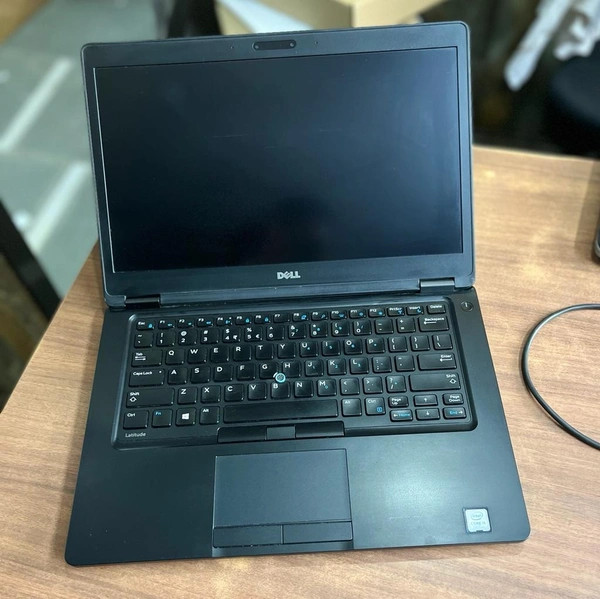 Dell 5270 Intel Core i5 6th Gen 8gb Ram 500gb Hdd Adapter - Black, 13inch