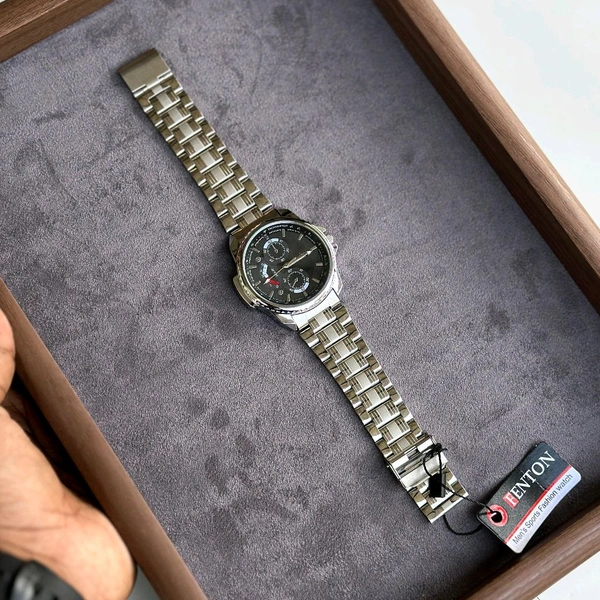 Fenton Analog Quartz Movement Watch With High Quality Strap Best finishing Body & Case