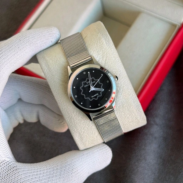 Fire Analog Quartz Movement Watch With High Quality Strap Best finishing Body & Case