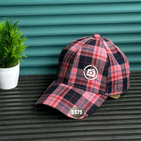 TRENDING STREET STYLE CAPS – 2025 DROP