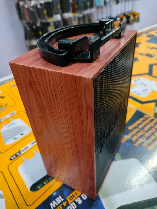 Wooden Wireless Speaker 