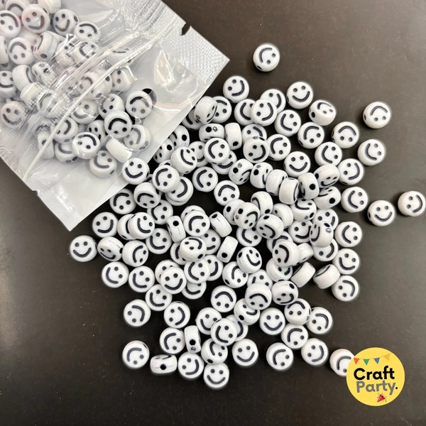 100pc - Black and White Smiley Bracelet Beads