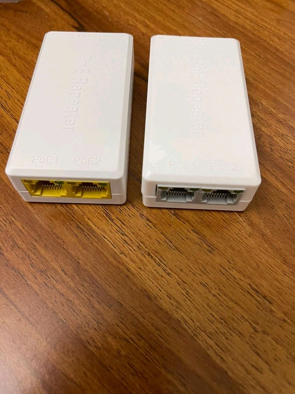 FLYOX POE MULPLI PORT 10/100 2 CAM SINGLE POE PORT - White, 10/100 Mbps 1/2