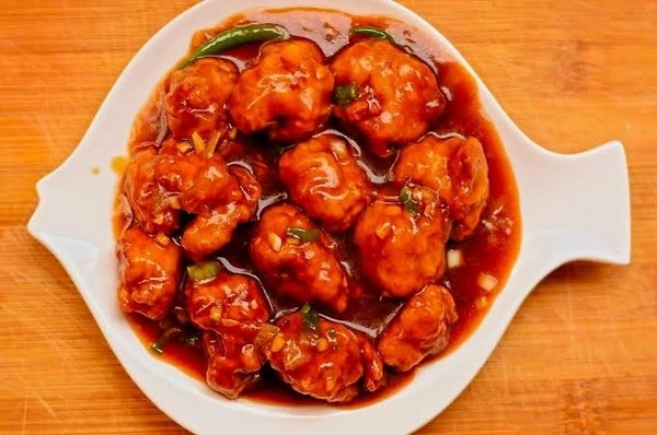 Food Quest Chicken Manchurian (6 Pcs) - Non Veg 🔴