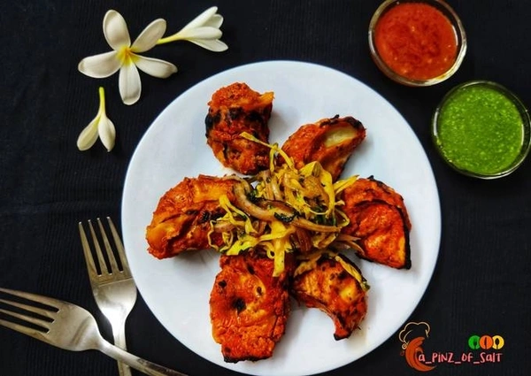 Paneer Tandoori Momos - Half Plate