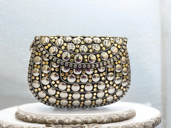 Valley Handicraft Metal Round Box Clutch (1pcs ) - Muilty Colour, 1