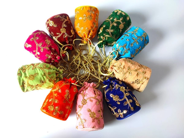 Valley Handicrafts  (7*4 Inch) Embroidery Velvet Fabric Designer Base Potli Bags with Beads Handle for Women / Best Gifts Favours Giveaways &  Favours /Shagun Pouch Return Gifts for Haldi  Mehendi Roka Wedding (5pcs ) - Mix Colour, 5