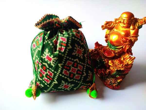 Valley Handicrafts  (7*9 Inch) Patola Printed Potli Bags for Giveaways &  Favours /Shagun Pouch Return Gifts for Haldi  Mehendi Roka Wedding (5pcs ) - Mix Colour, 5