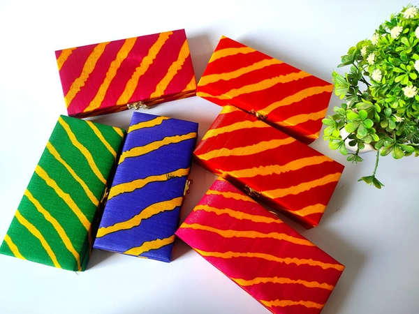 Valley Handicrafts Lehriya Printed Jaipuri Cash Boxes Shagun Box , Gift Box, Gaddi Box,Jewellery Box,Money Box envelop Wedding Gift Assorted Colours /  Best Gifts Favours Giveaways &  Favours /Shagun  Return Gifts for Haldi  Mehendi Roka Wedding (50pcs ) - Mix Colour, 50
