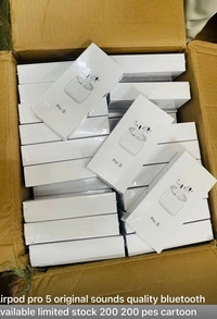 Pro 5 Airpods  - White, Free Size