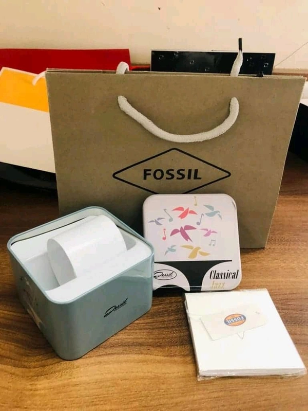 FOSSIL Original Tin Box