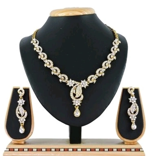 Gold Plated Stone Work Jewellery Set