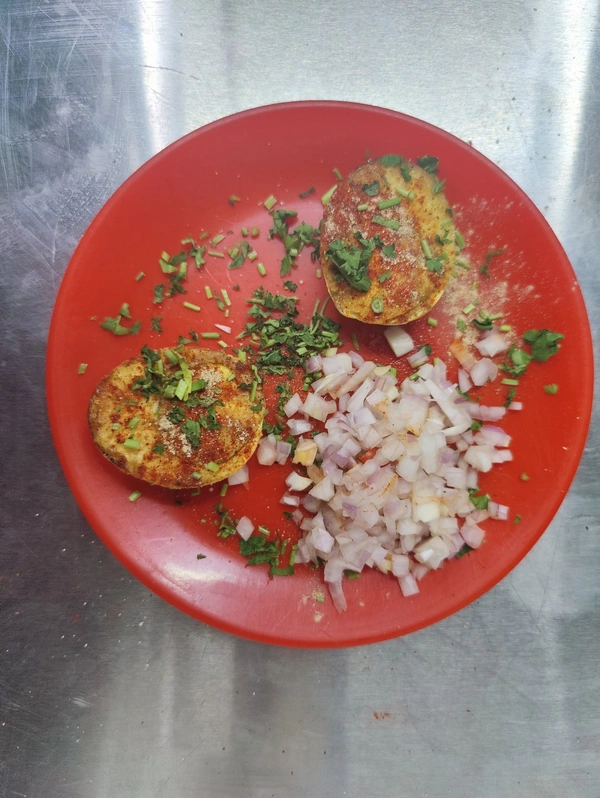 Egg Boiled fry अंडा बॉईल फ्राय  - 1 Nos