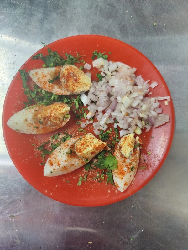 Egg Boiled अंडा बॉईल  - 1 Nos