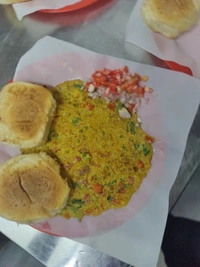 Egg Masala Omlet Double अंडा मसाला ऑमलेट - Double Egg With 2 Pav