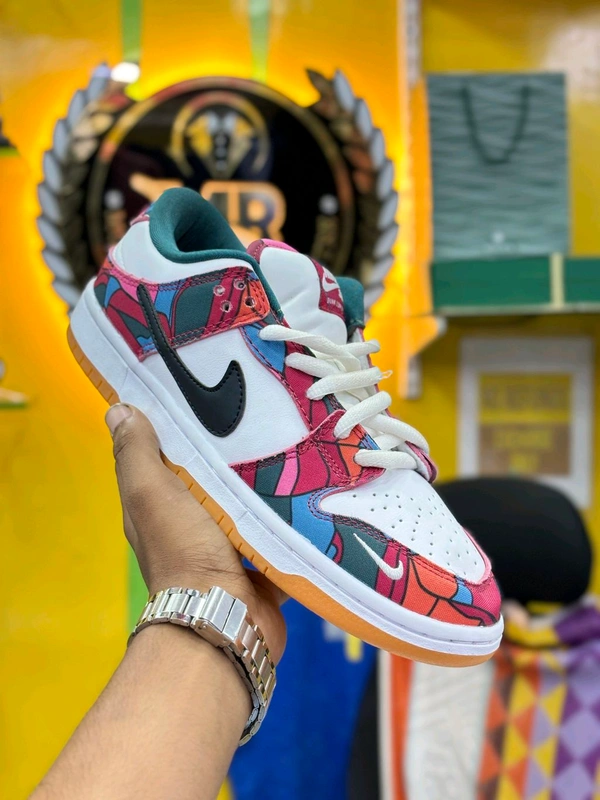 Nike SB  Dunk Parra - Red Orange, 9