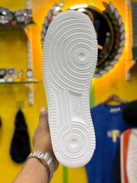 Nike Air Force 1 - White, 9