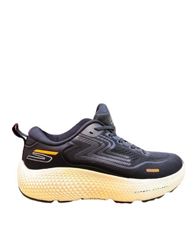 SKECHERS  - 7.5, BLACK