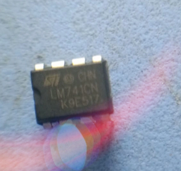 CHN LM741CN K9E517741 DIP - 8 IC LM741 - M4
