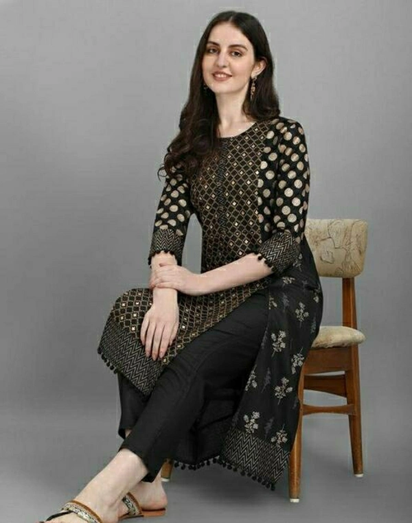 Shital Print  Women’s Gold And Pigment Printed Kurta Set (Black) - M, Black