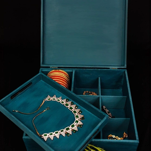  Jewellery Box With Bagle Rod - 11*10*5"