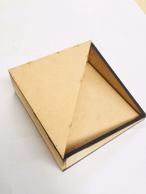 Square Tissue Holder  - 6/6"